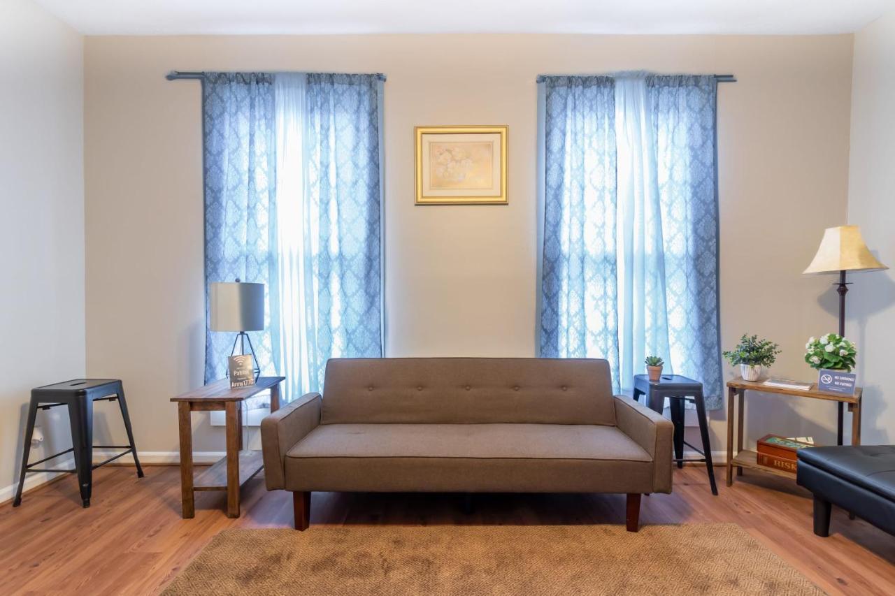 Sunny Sweetheart-Front Apartment Near Riverwalk 哥伦布 外观 照片