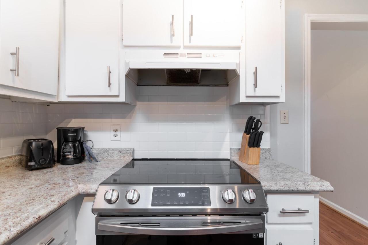 Sunny Sweetheart-Front Apartment Near Riverwalk 哥伦布 外观 照片