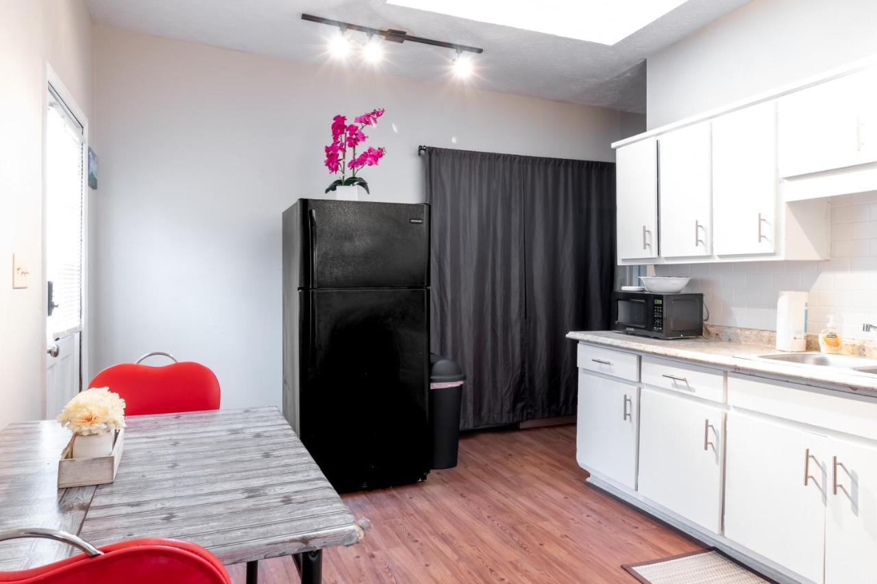 Sunny Sweetheart-Front Apartment Near Riverwalk 哥伦布 外观 照片